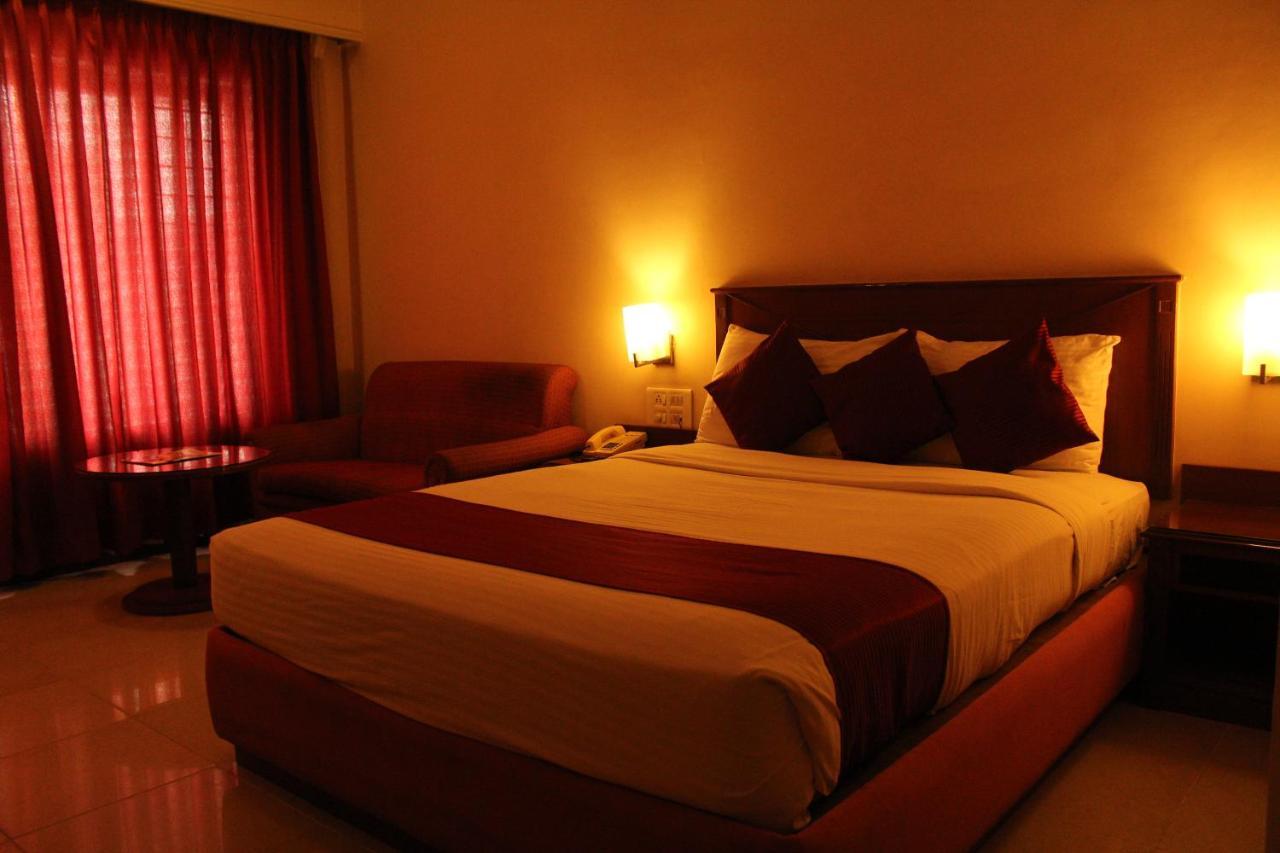 President Hotel Mysore Eksteriør billede